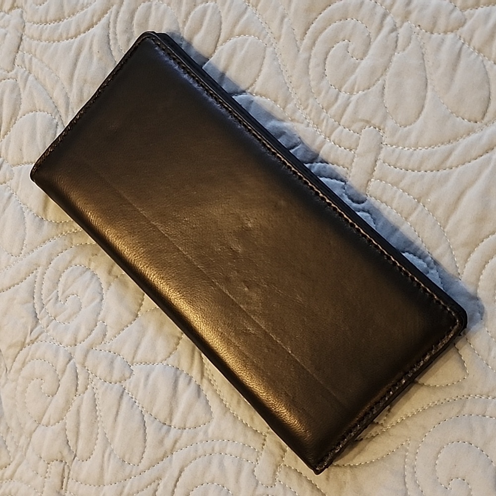 NWOT Black leather wallet